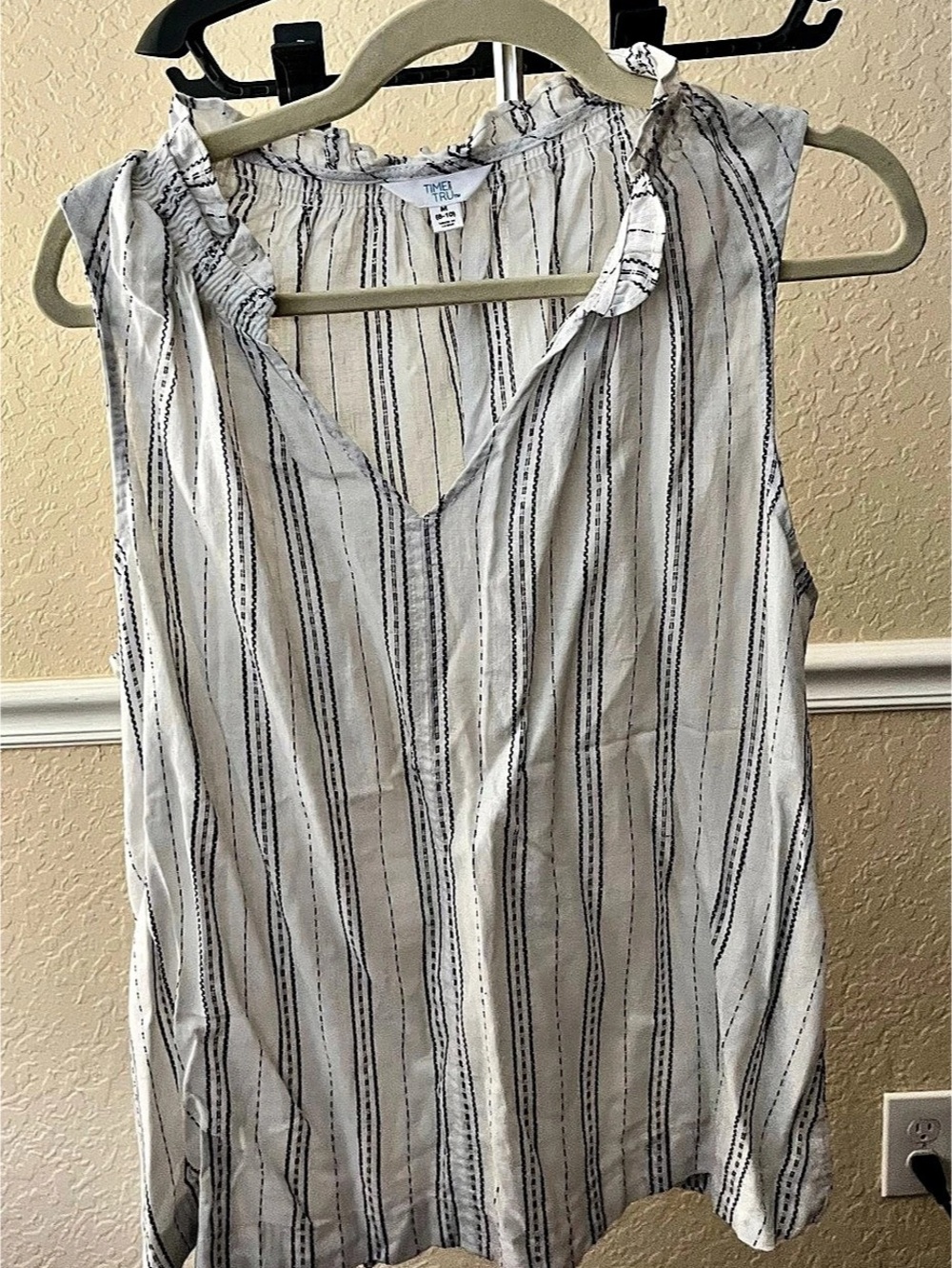 Time and Tru Striped Blouse in White & Black Size Medium